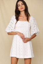 Load image into Gallery viewer, White lined eyelet dress with 3/4 sleeve.
